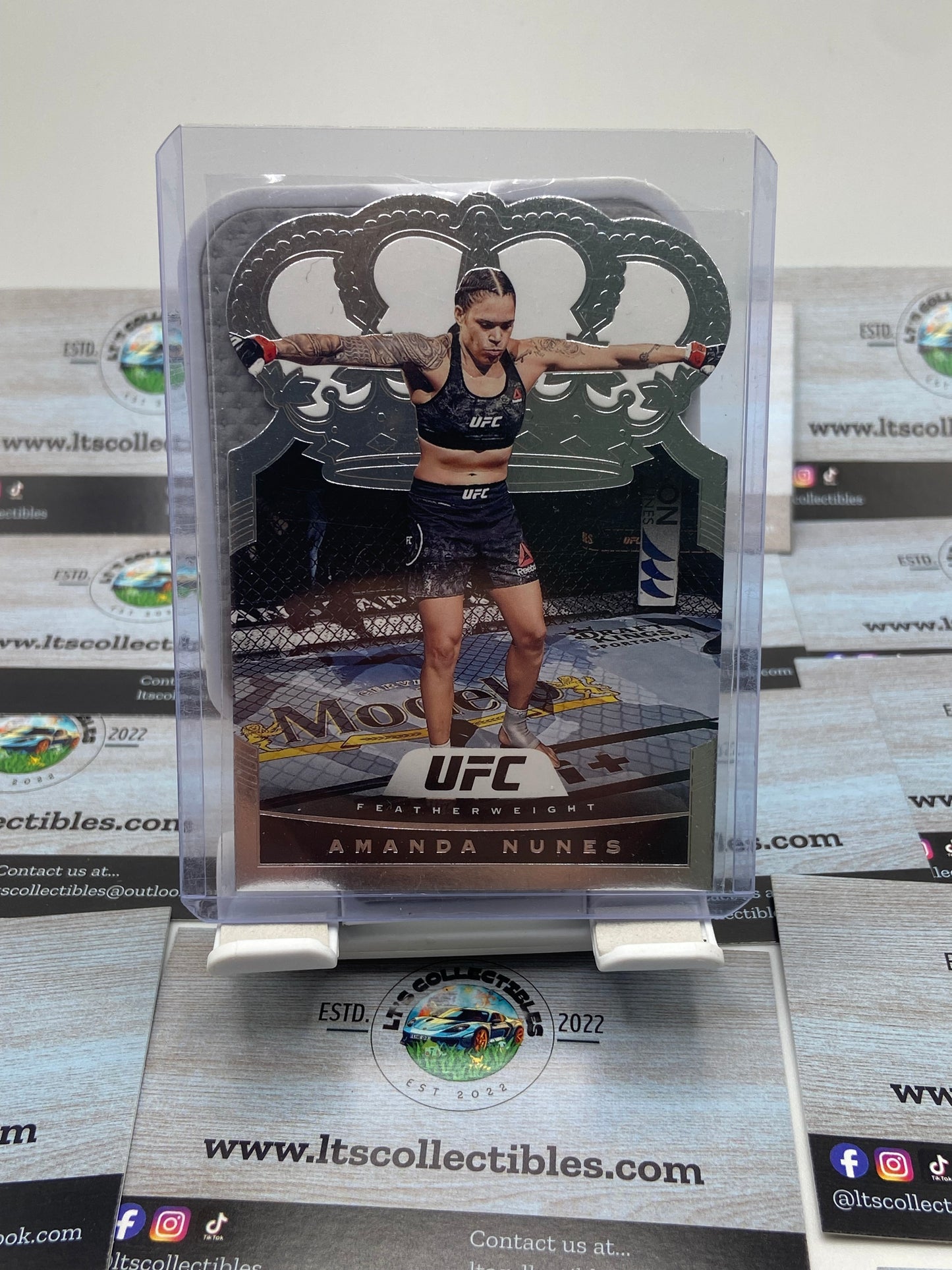 2021 panini chronicles crown royale UFC - Amanda Nunez