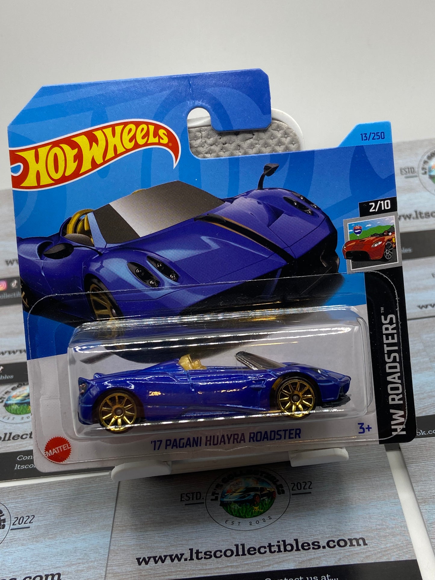 Hot Wheels Mainline - ‘17 Pagani Huayra Roadster
